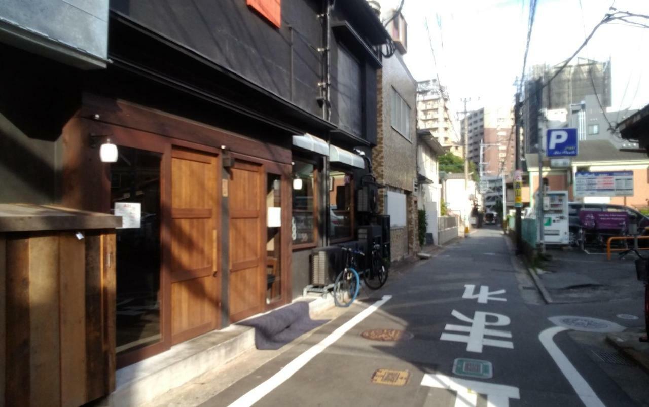 Fukuokakoryou Guesthouse فوكوكا المظهر الخارجي الصورة
