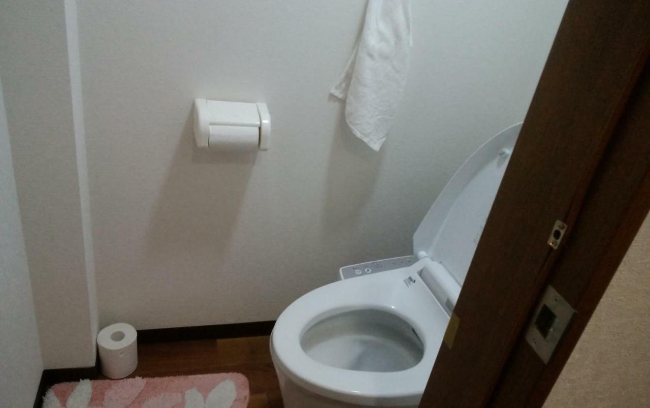 Fukuokakoryou Guesthouse فوكوكا المظهر الخارجي الصورة